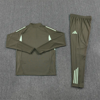 25-26 Real Madrid Training Suit