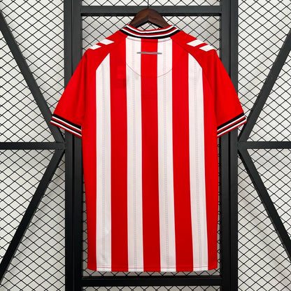 25-26 Sunderland Home Fans Kit