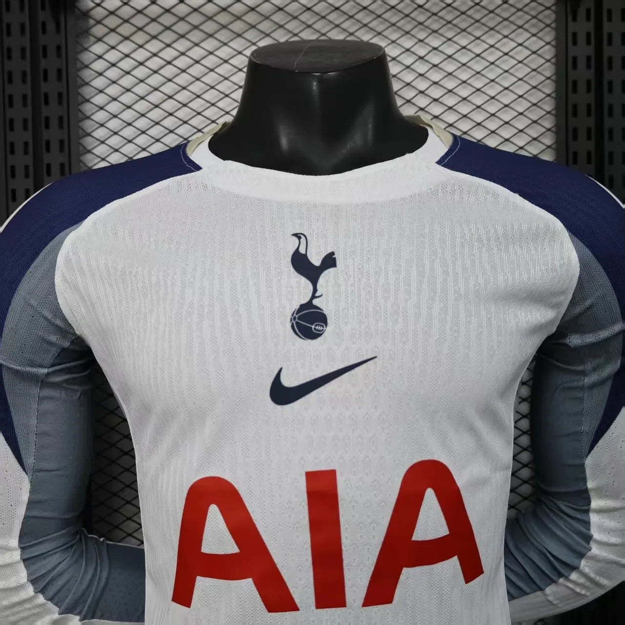 25-26 Tottenham Hotspur Home Long Sleeve Kit