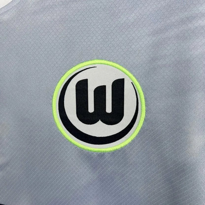 25-26 Wolfsburg Away Fans Kit