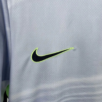 25-26 Wolfsburg Away Fans Kit