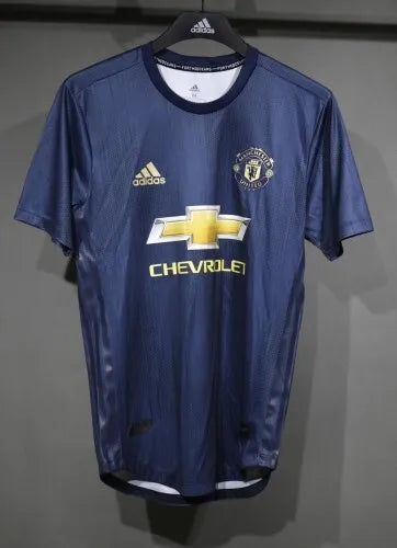 Manchester United Third Kit Retro 18-19