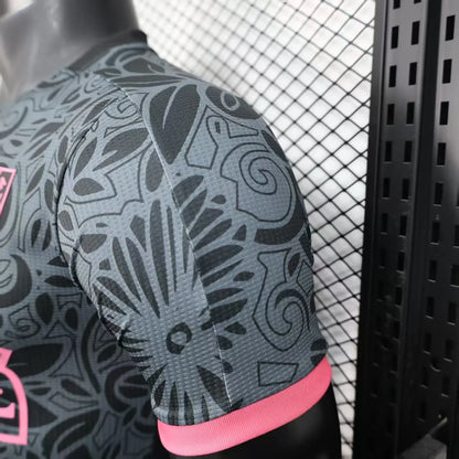 25-26 Plaestino Black Kit