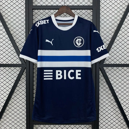 Universidad Catholic Away Kit 25-26
