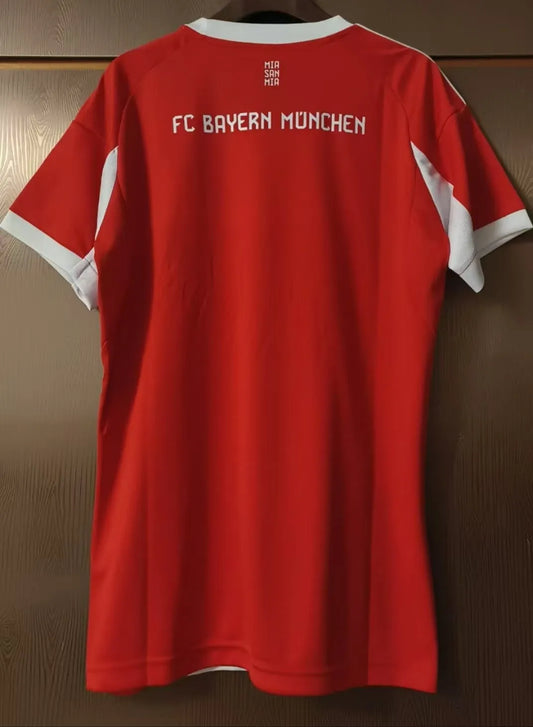 25-26 Bayern Munich Home Woman Kit