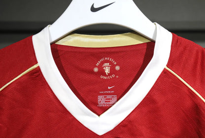 Manchester United Home Kit Retro 08-09