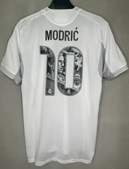 25-26 Real Madrid - Modric #10 Home Special Kit