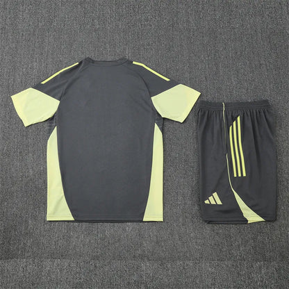 25-26 Real Madrid Short Sleeve Training Suit
