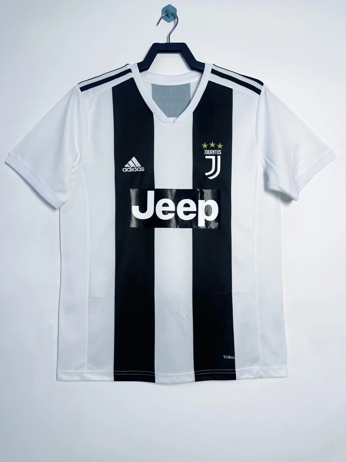 Juventus Home Kit Retro 18-19