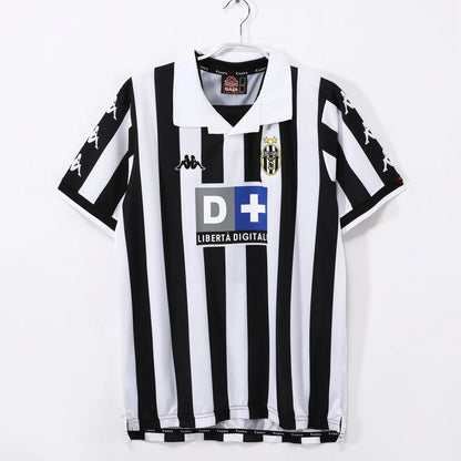 Juventus Home Kit Retro 99-00