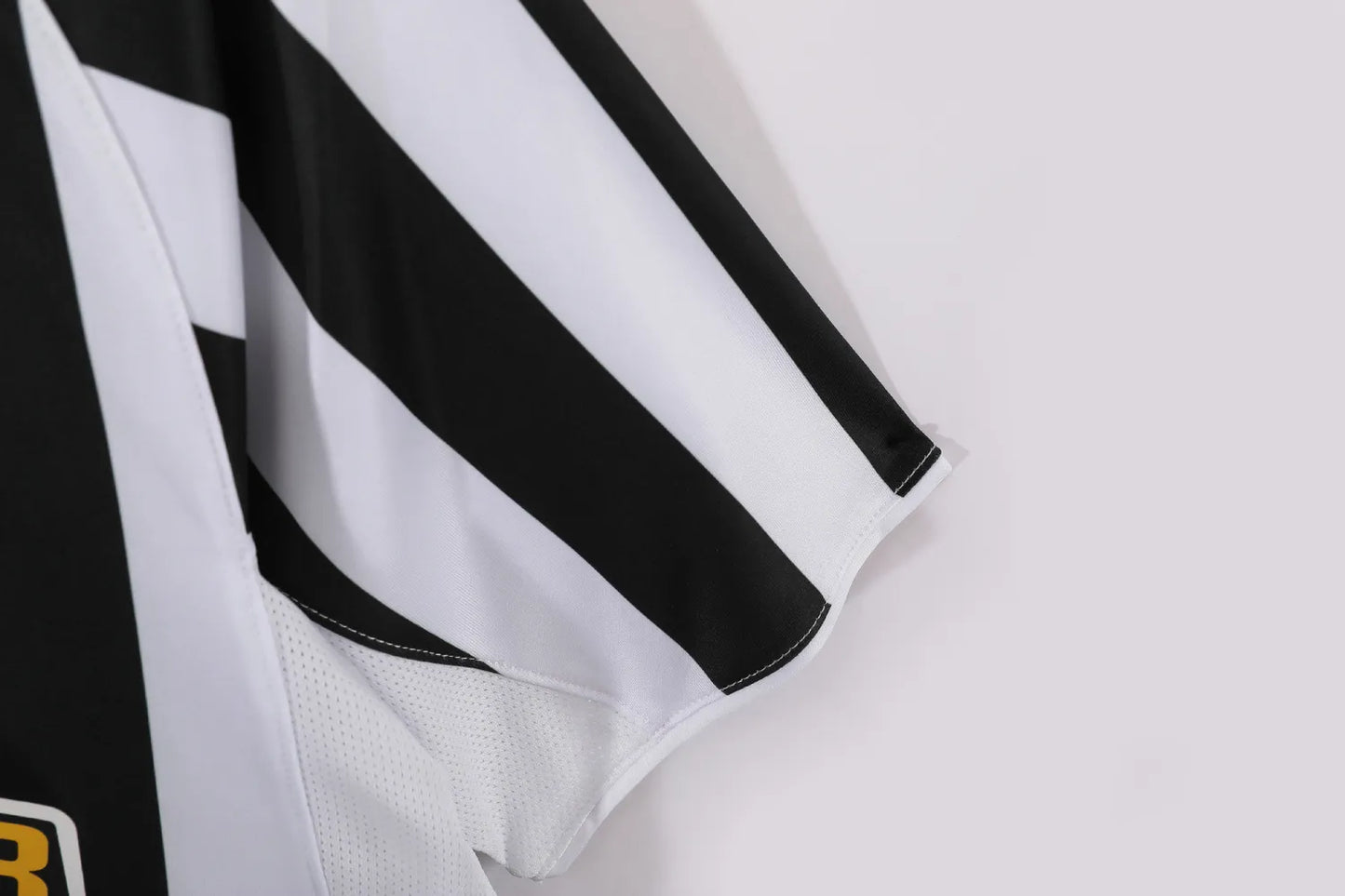 Juventus Home Kit Retro 03-04