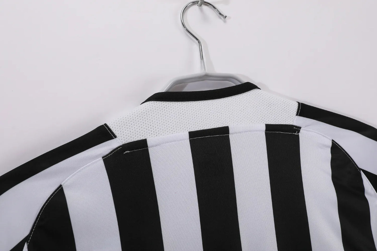Juventus Home Kit Retro 03-04
