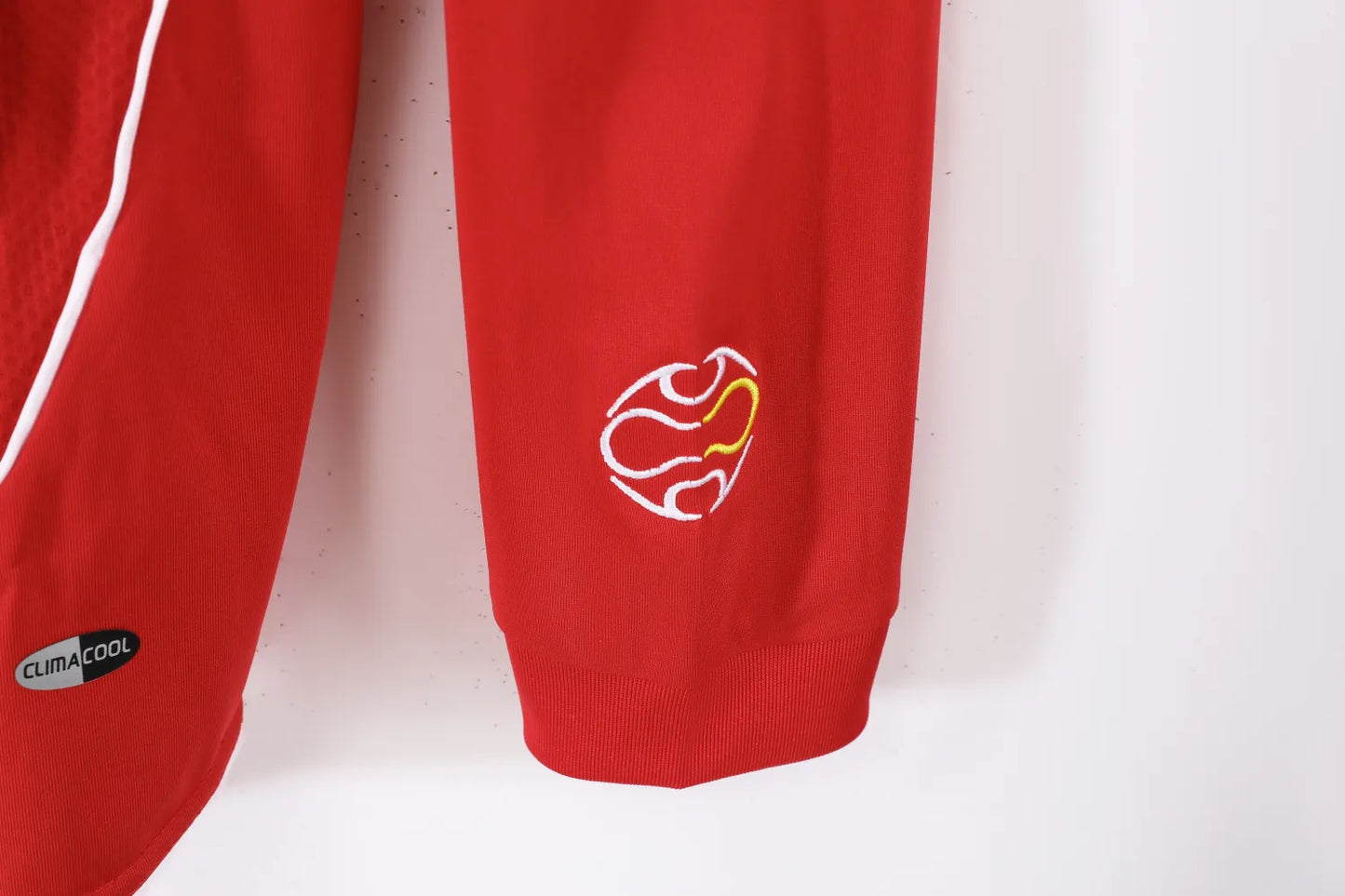 Liverpool Home Long Sleeve Kit Retro 06-07