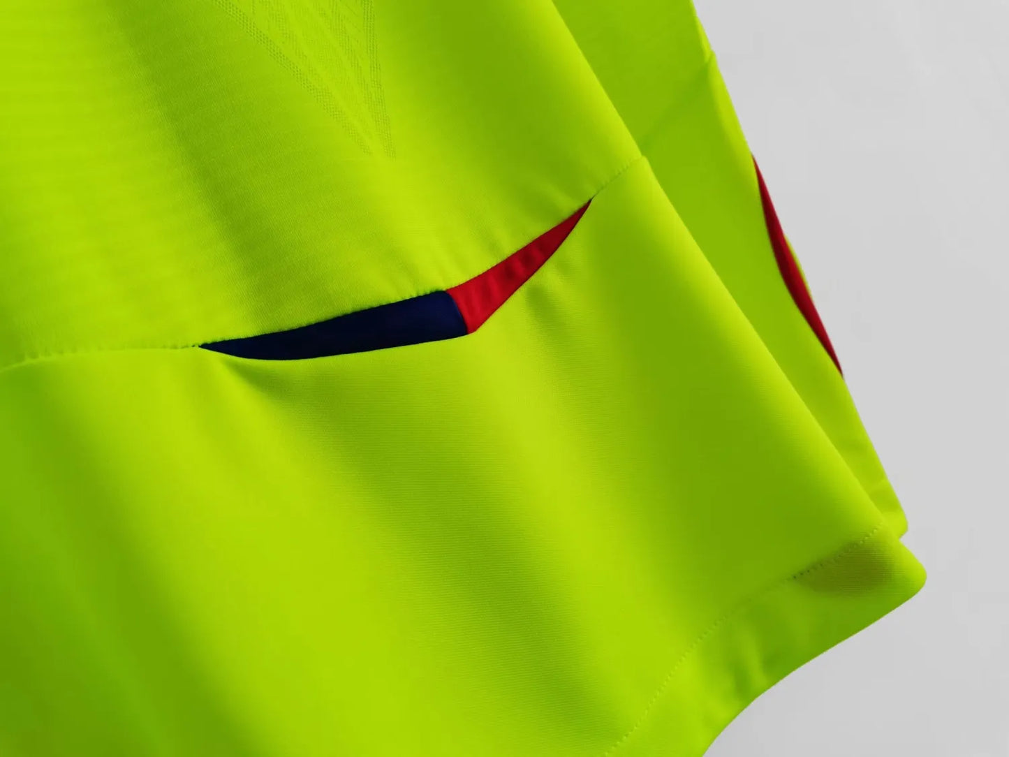 Lyon Away Kit Retro 08-09