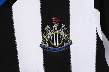 Newcastle United Home Kit Retro 2000-2001