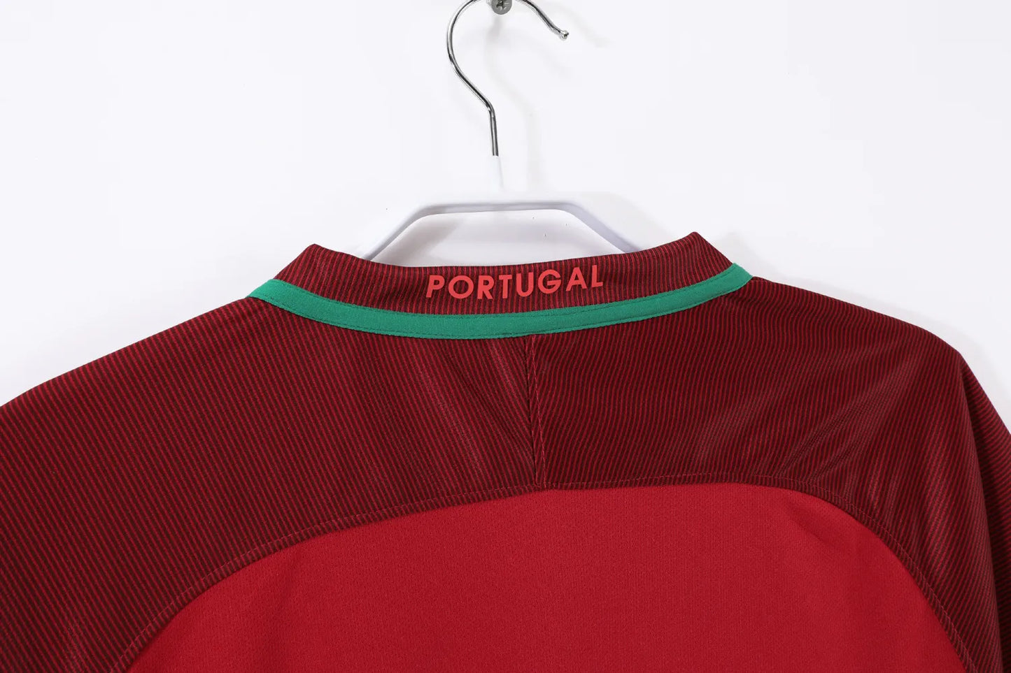 Portugal Home Kit Retro 2016
