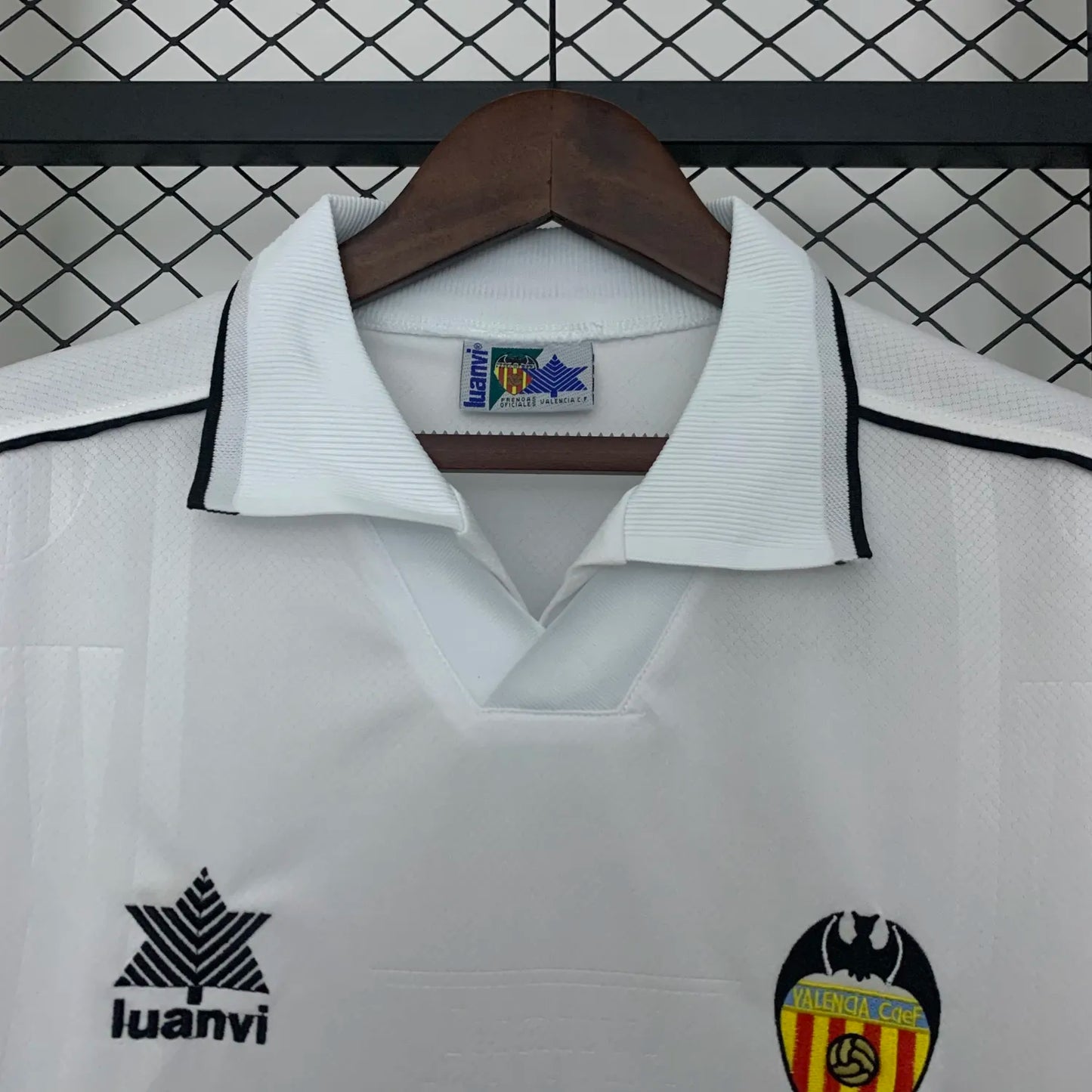 Valencia Home Kit Retro 96-97