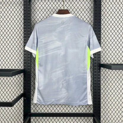 25-26 Wolfsburg Away Fans Kit