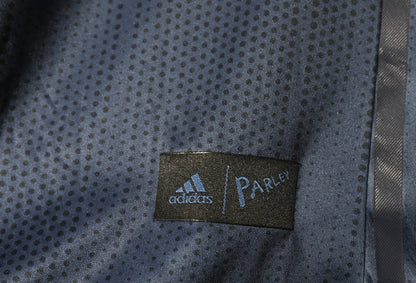 Manchester United Third Kit Retro 18-19