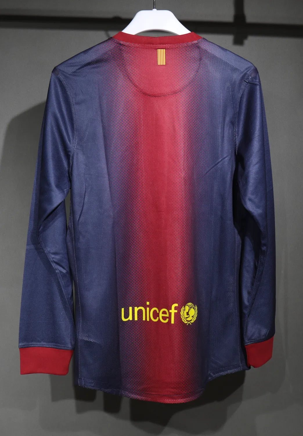 Barcelona Home Long Sleeve Kit Retro 12-13