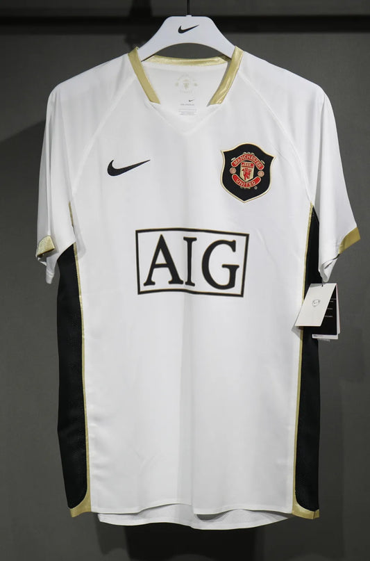 Manchester United Away Kit Retro 06-07