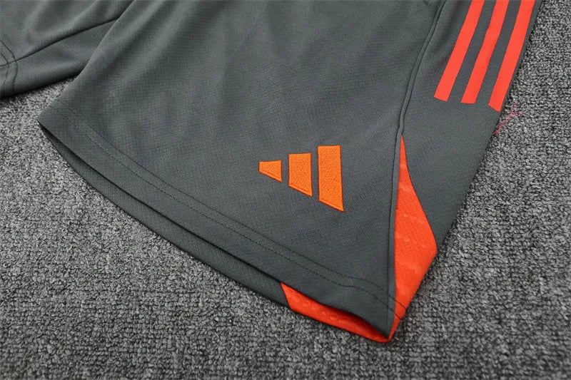 25-26 Bayern Munich Short Sleeve Training Suit
