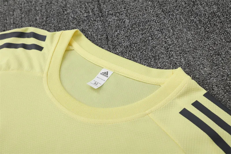 25-26 Real Madrid Short Sleeve Training Suit