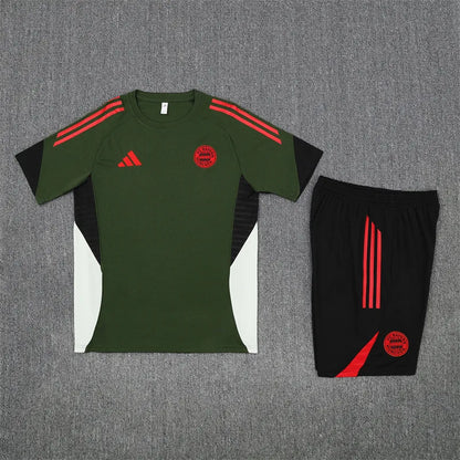 25-26 Bayern Munich Short Sleeve Training Suit