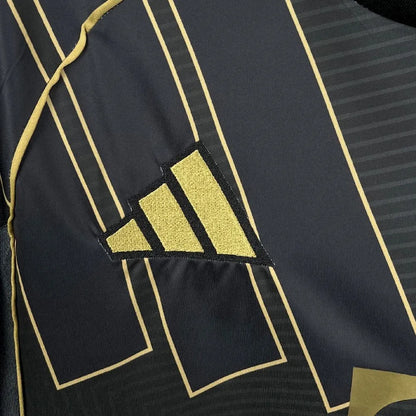 25-26 Bayern Munich Speical Fans Kit