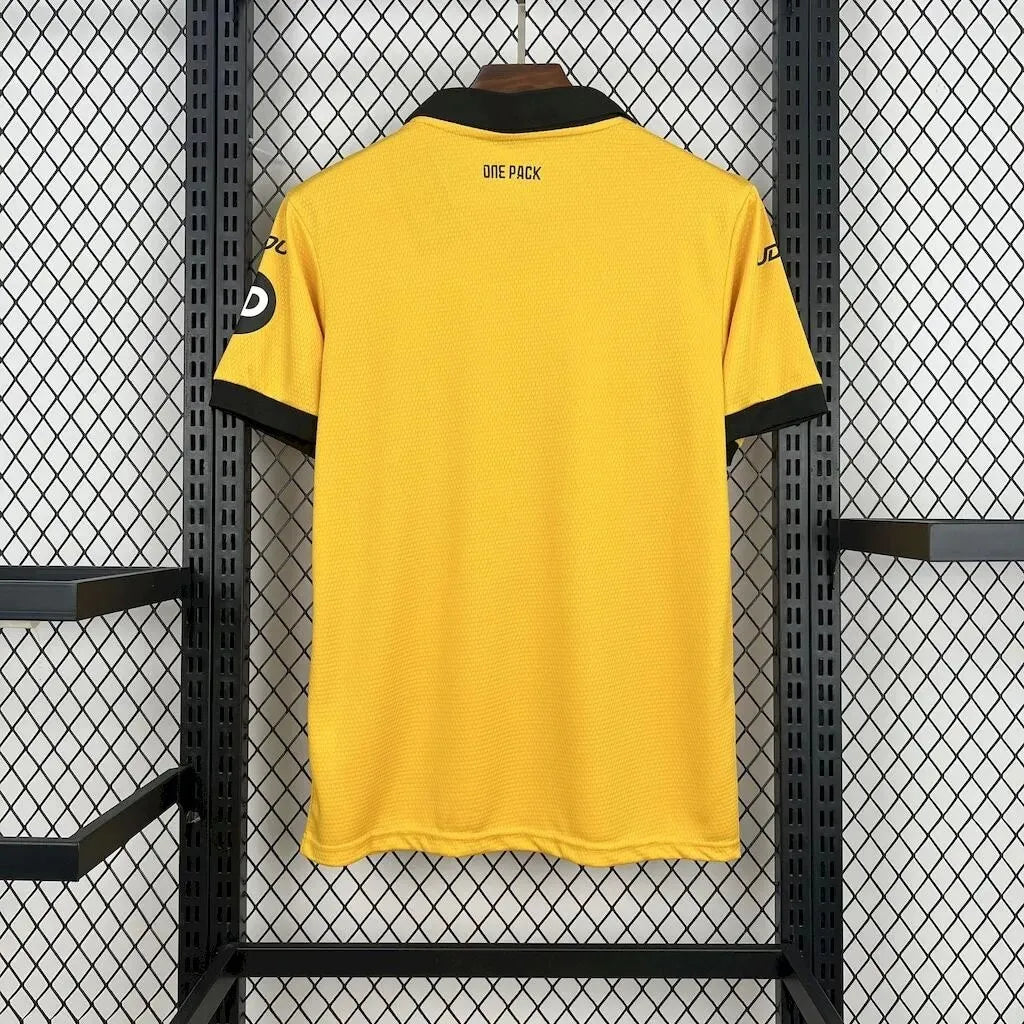 25-26 Wolves Home Fans Kit