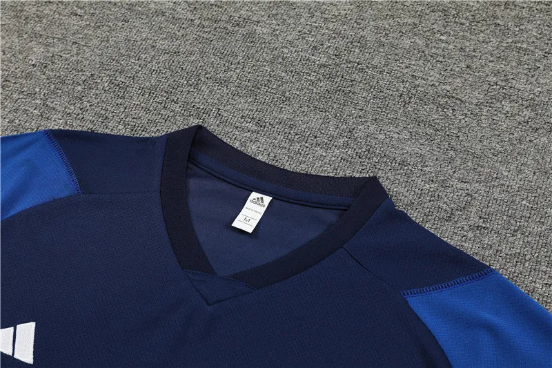 23-24 Manchester United Short Sleeve Training Suit