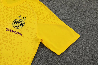 23-24 Borussia Dortmund Short Sleeve Training Suit