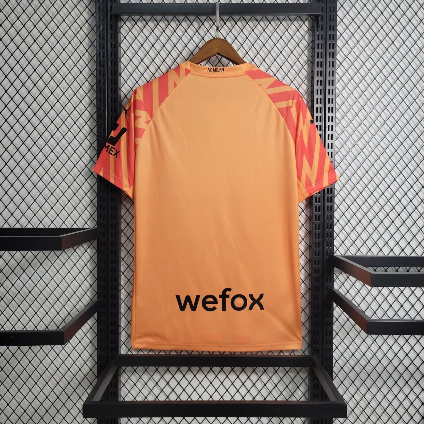 23-24 AC Milan Goalkeeper Fans Jersey