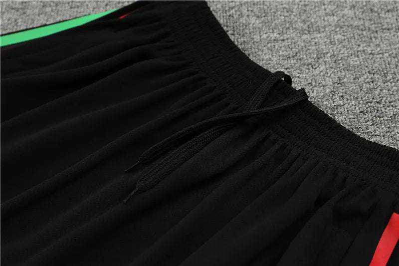 23-24 Manchester United Short Sleeve Training Suit