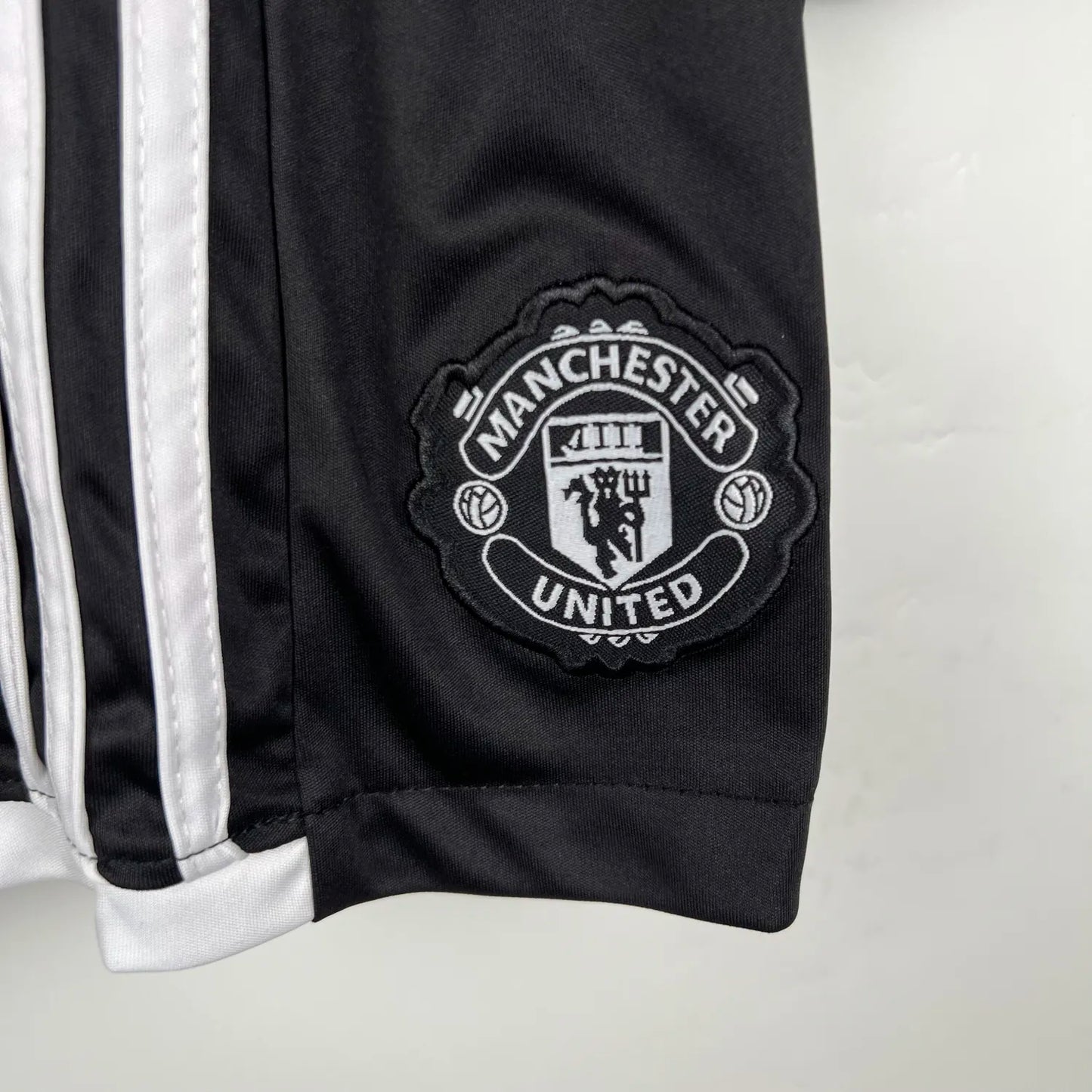 23-24 Manchester United Away Kid Kit