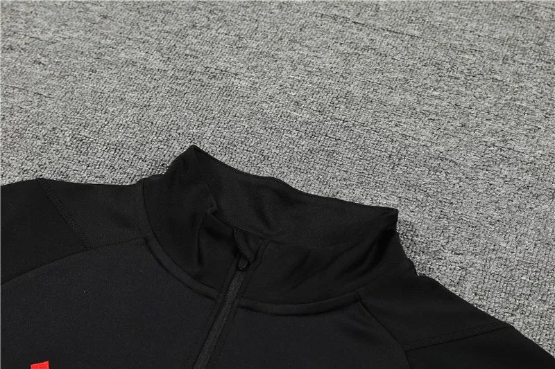23-24 Manchester United Training Suit