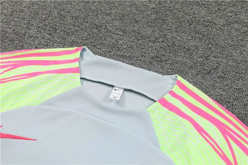 23-24 PSG Training Short Sleeve Suit