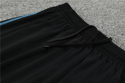 23-24 Manchester United Training Short Sleeve Suit
