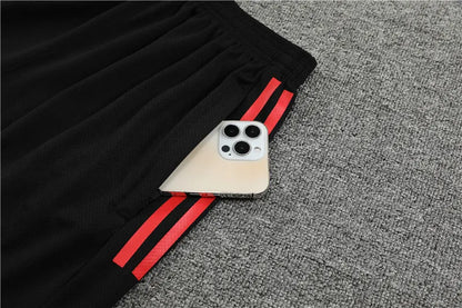 23-24 Manchester United Training Short Sleeve Suit