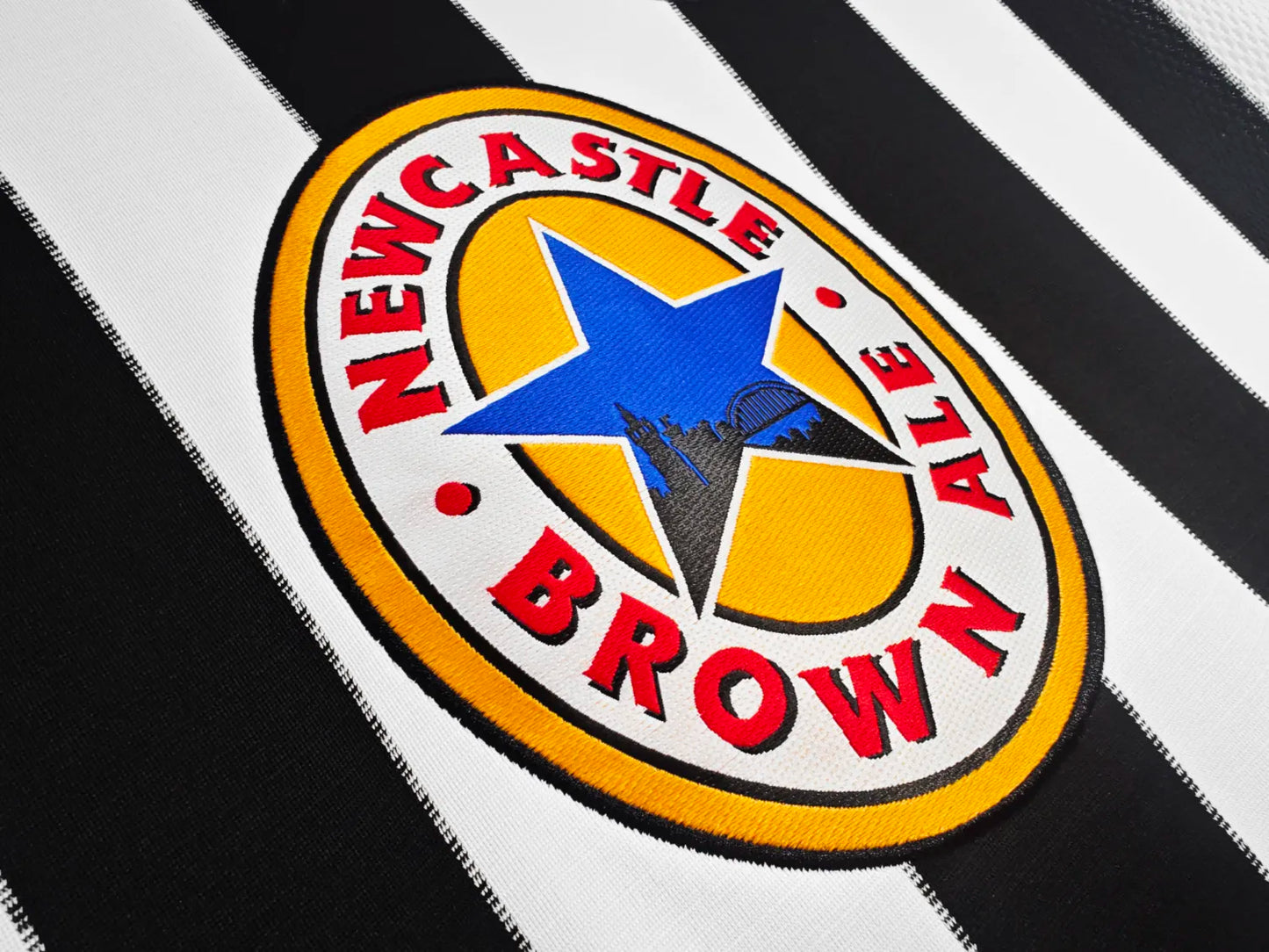 1999-2000 Newcastle United Home Retro Jersey
