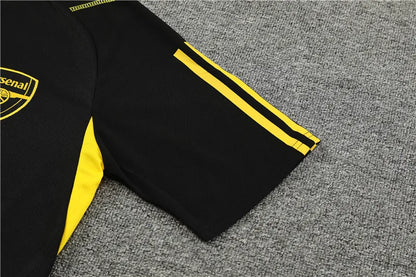 23-24 Arsenal Black Training Short Sleeve Suit