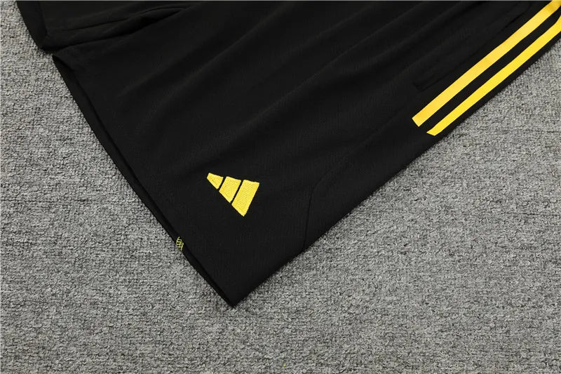 23-24 Arsenal Black Training Short Sleeve Suit