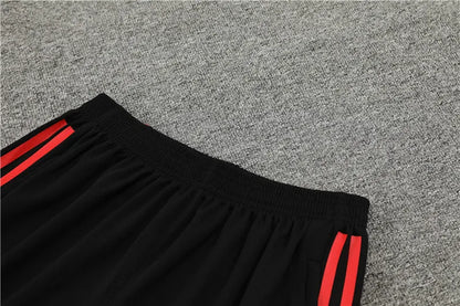 23-24 Manchester United Red Training Short Sleeve Suit