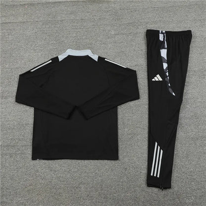 24-25 Manchester United Black Training Suit