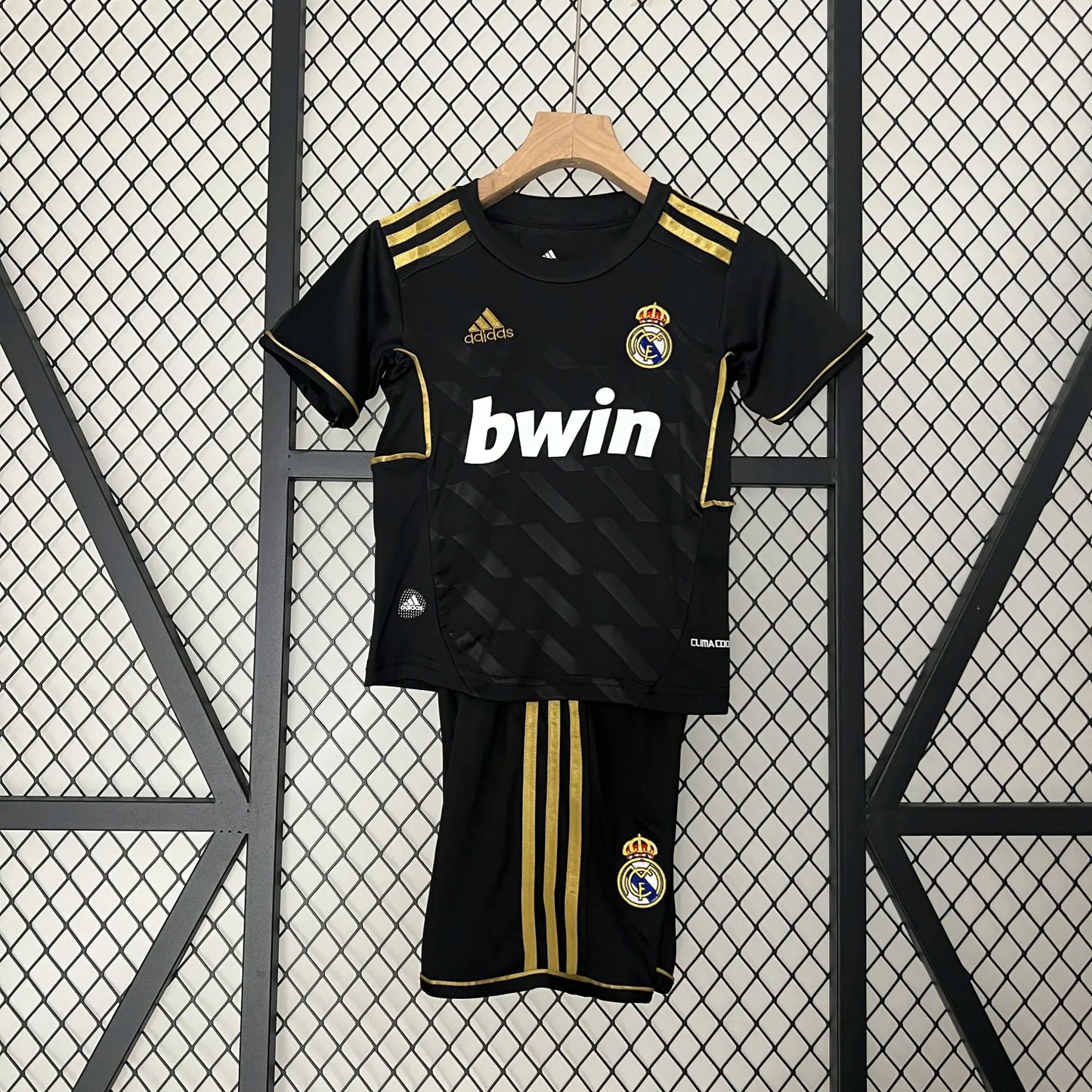 Retro 11-12 Real Madrid Away Kids Kit