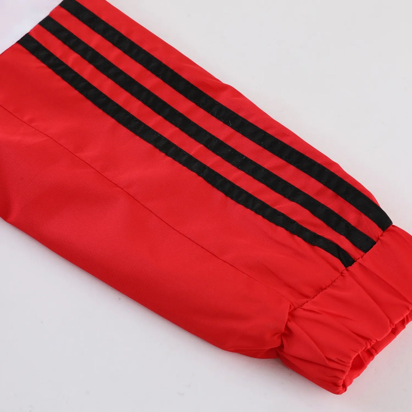 23-24 Internacional Red Windbreaker S-XXL