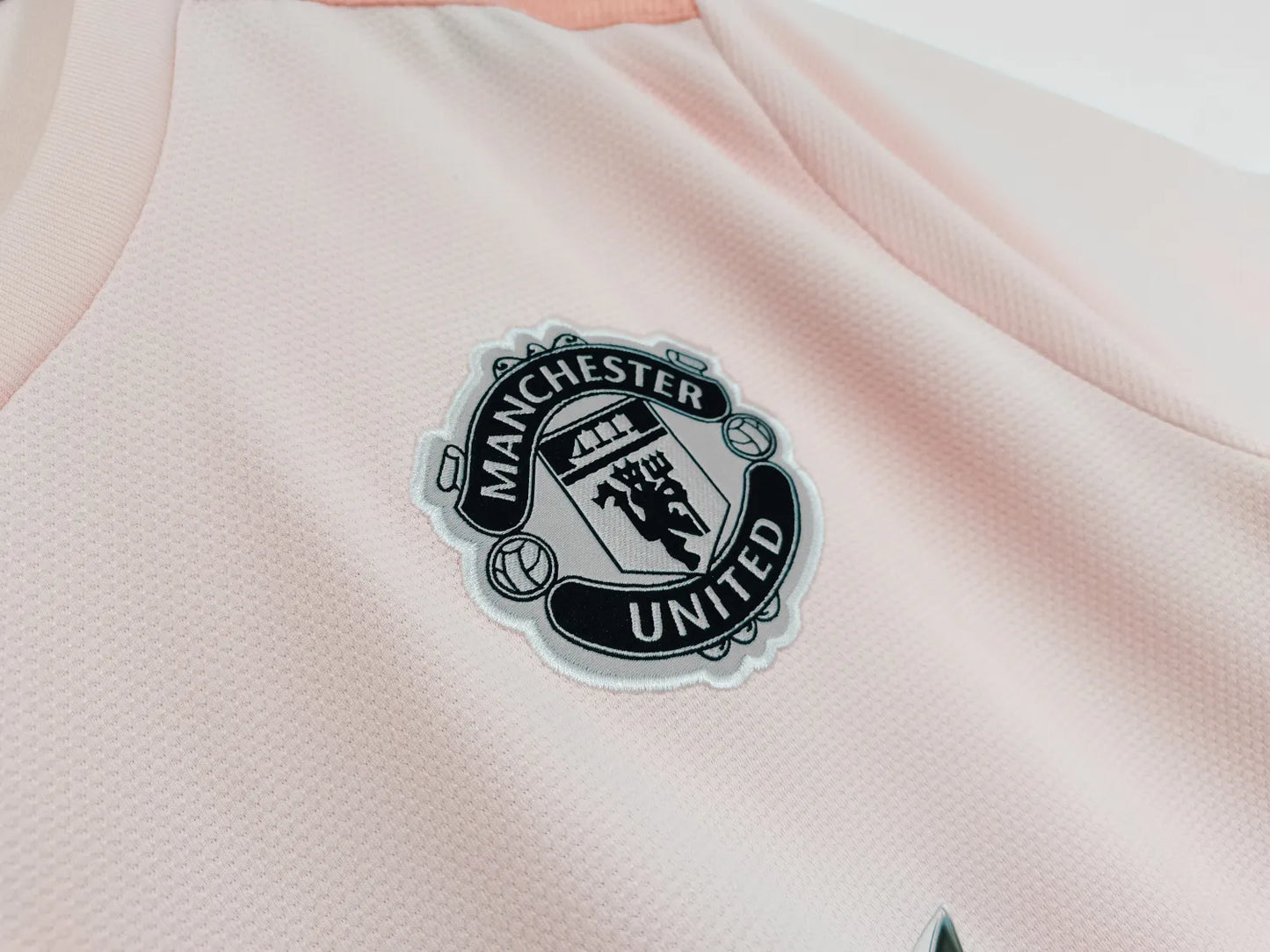 18-19 Manchester United Away Retro jersey