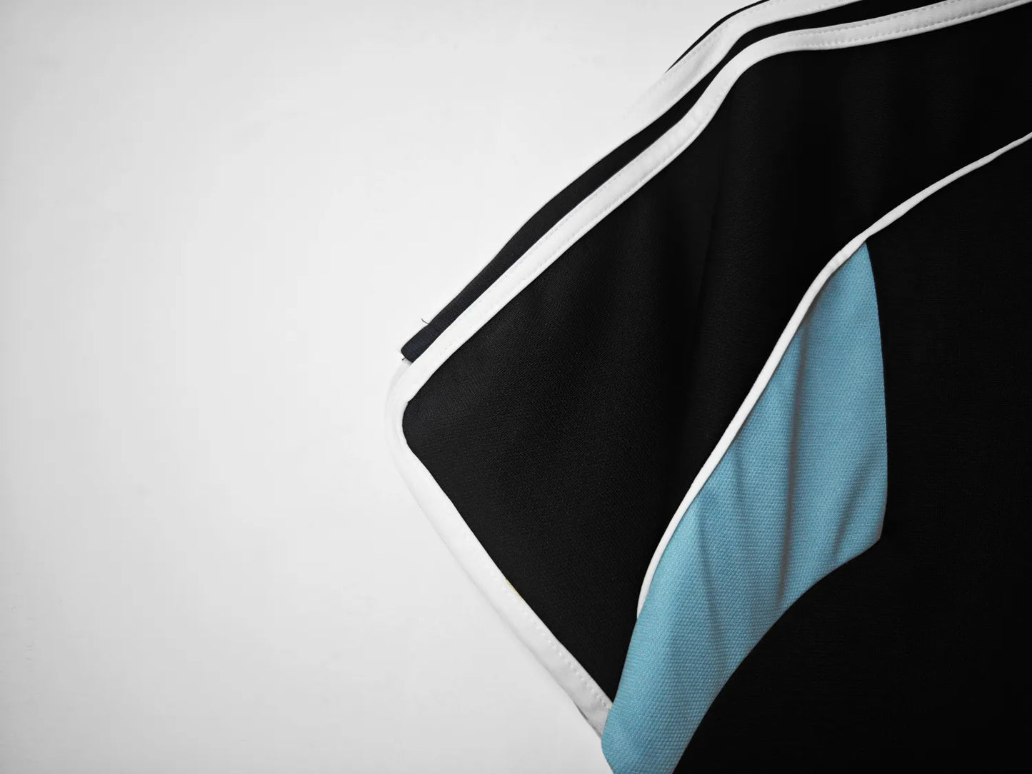 00-01 Newcastle United Away Retro Jersey