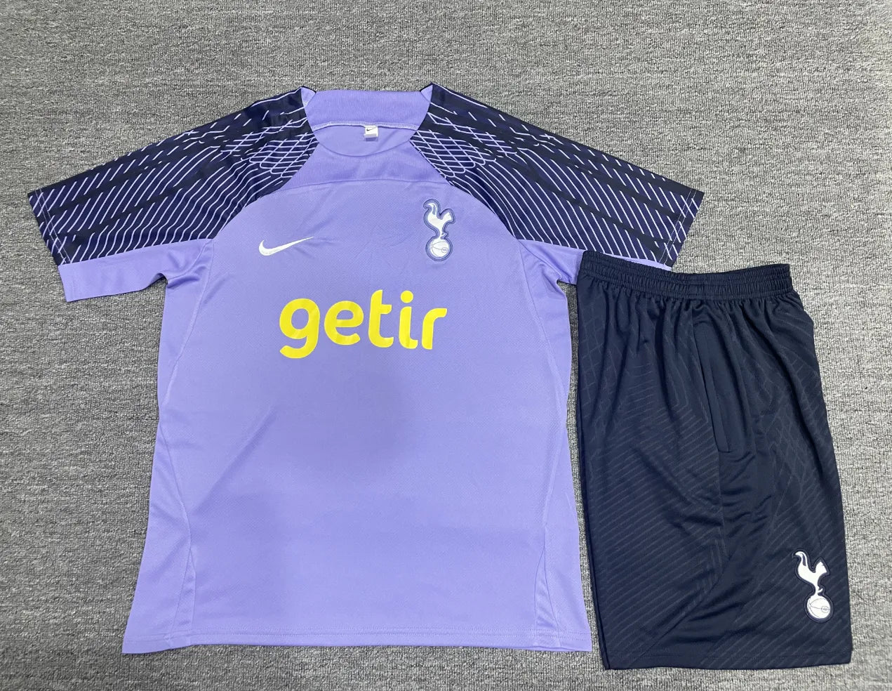 23-24 Tottenham Hotspur Short Sleeve Training Suit