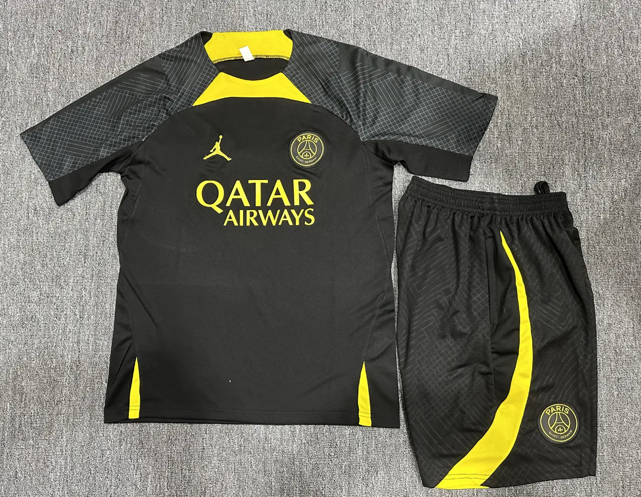 23-24 PSG Training Short Sleeve Suit